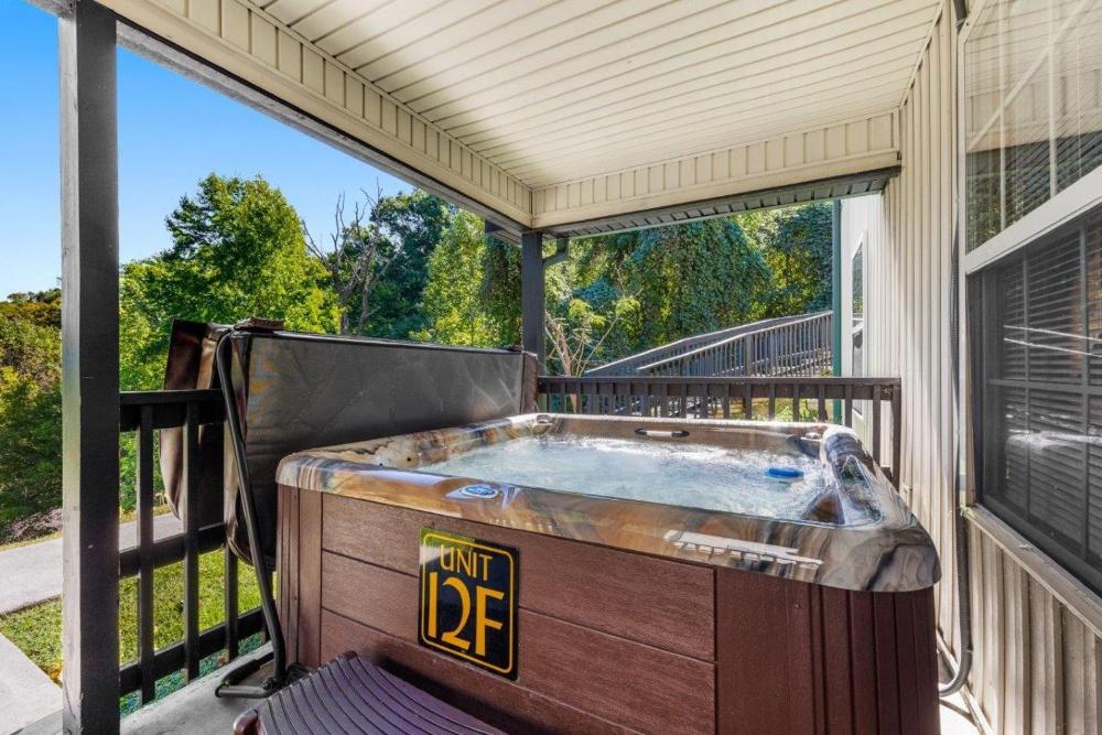 Poplar Point Condo Unit 12F